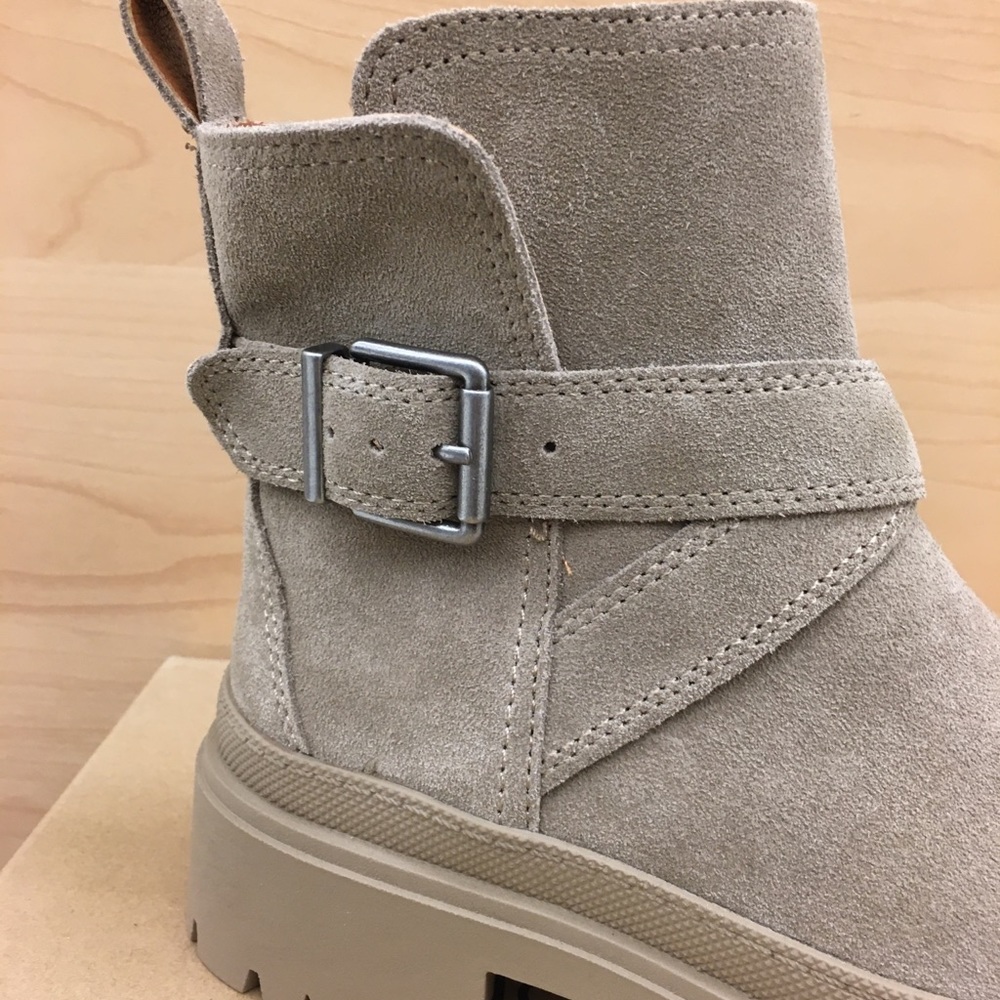 🤎Lucky Brand Tan Suede Ankle Boots🤎 - Picture 3 of 6